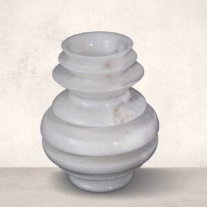 IO VASE-V